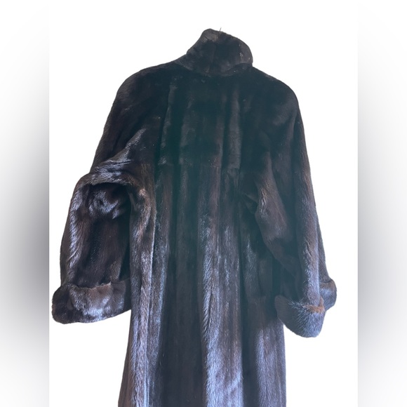 Beautiful Valentino Vintage Ladies Full Length Black Mink Fur Coat Size Large - Picture 10 of 16